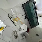 Koci Apartment *